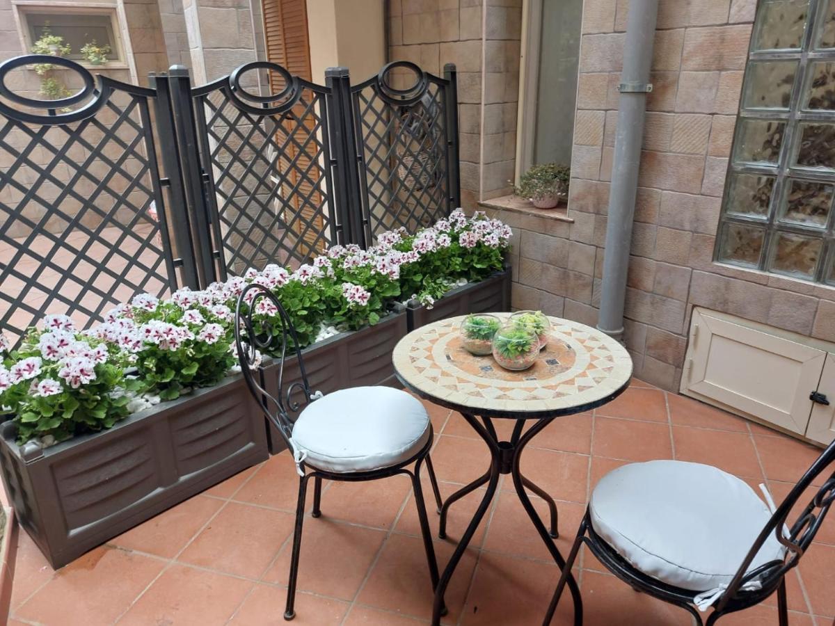 Suite Del Conservatorio Nel Centro Storico Лечче Экстерьер фото