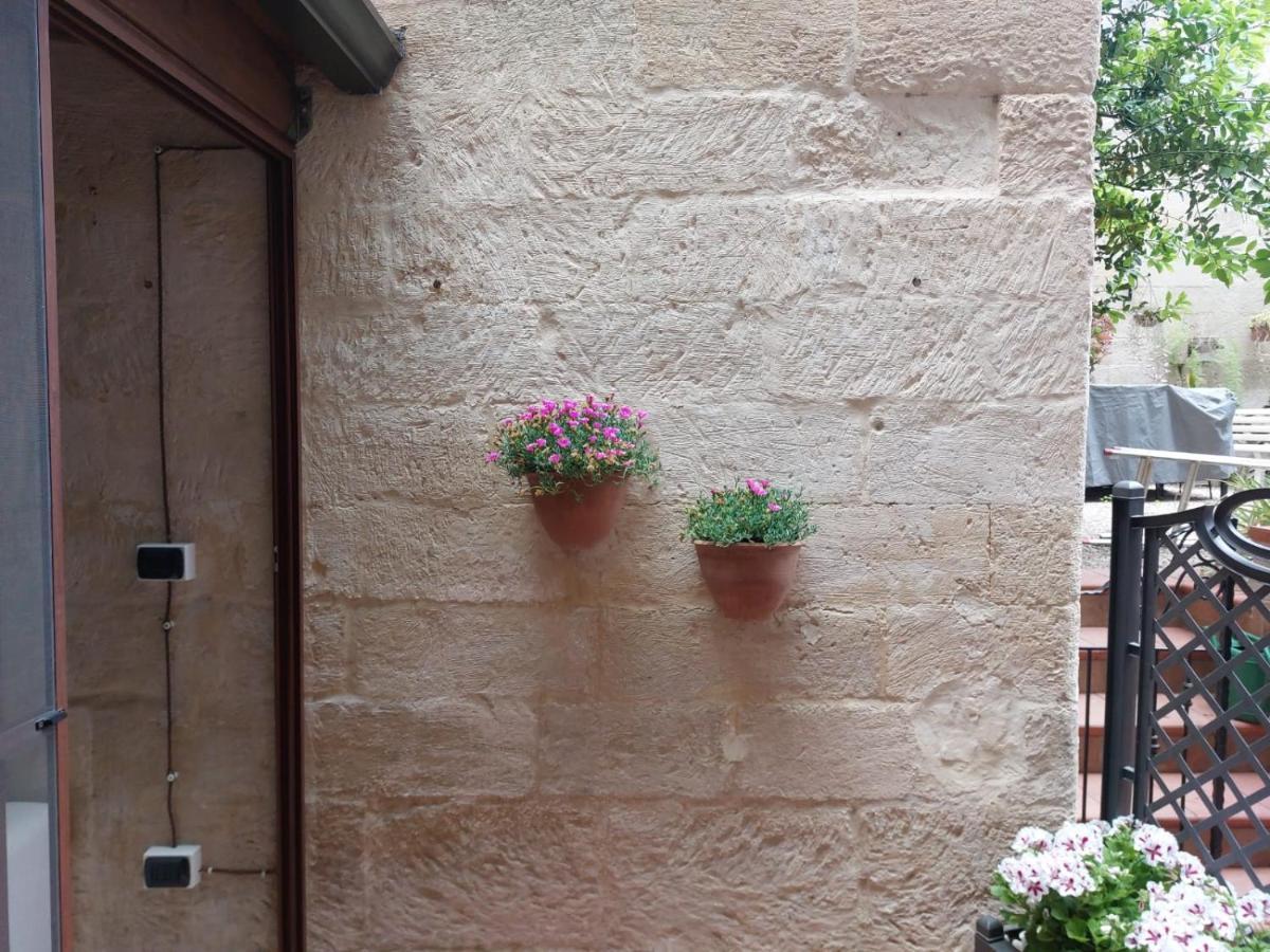 Suite Del Conservatorio Nel Centro Storico Лечче Экстерьер фото