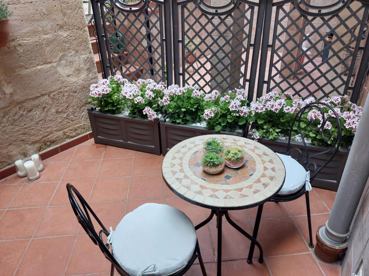 Suite Del Conservatorio Nel Centro Storico Лечче Экстерьер фото